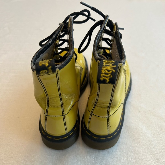 Vintage 1990’s Dr Martens Women’s Smooth Yellow Lace Up Boots - Picture 10 of 16